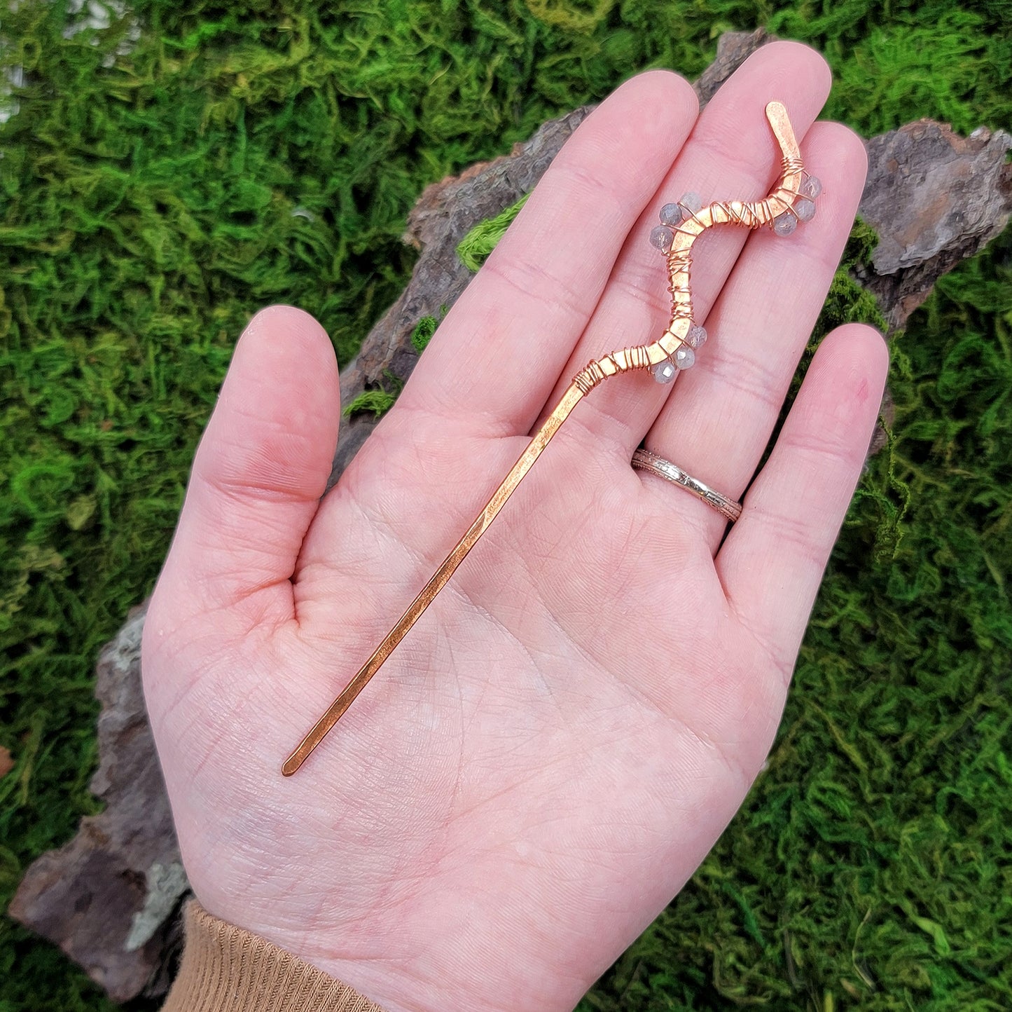 Labradorite Hammered Copper Squiggle Hair Stick