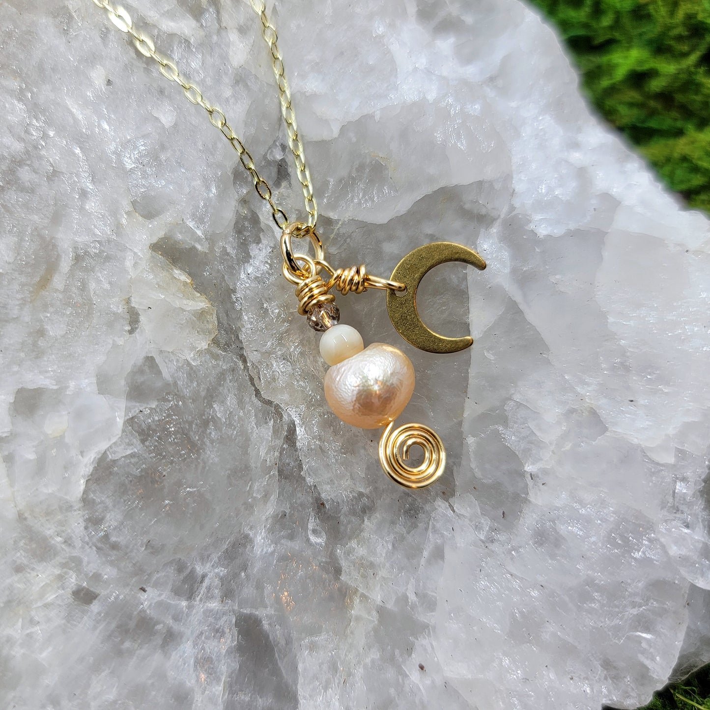 Freshwater Pearl Moon Necklace